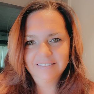 Meet your Posher, Kristen